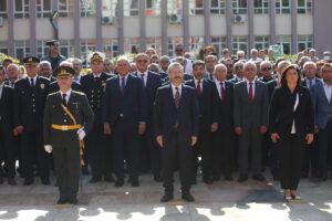 İZMİR (AA) – İzmir ve çevre illerde, 29 Ekim Cumhuriyet