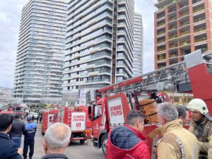 - Yangını kısa sürede kontrol altına alan itfaiye ekiplerinin soğutma