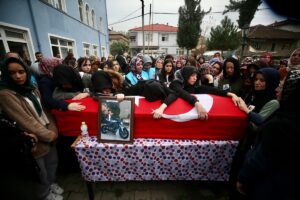 - Cenaze törenine, Adalet Bakanı Bekir Bozdağ da katıldı