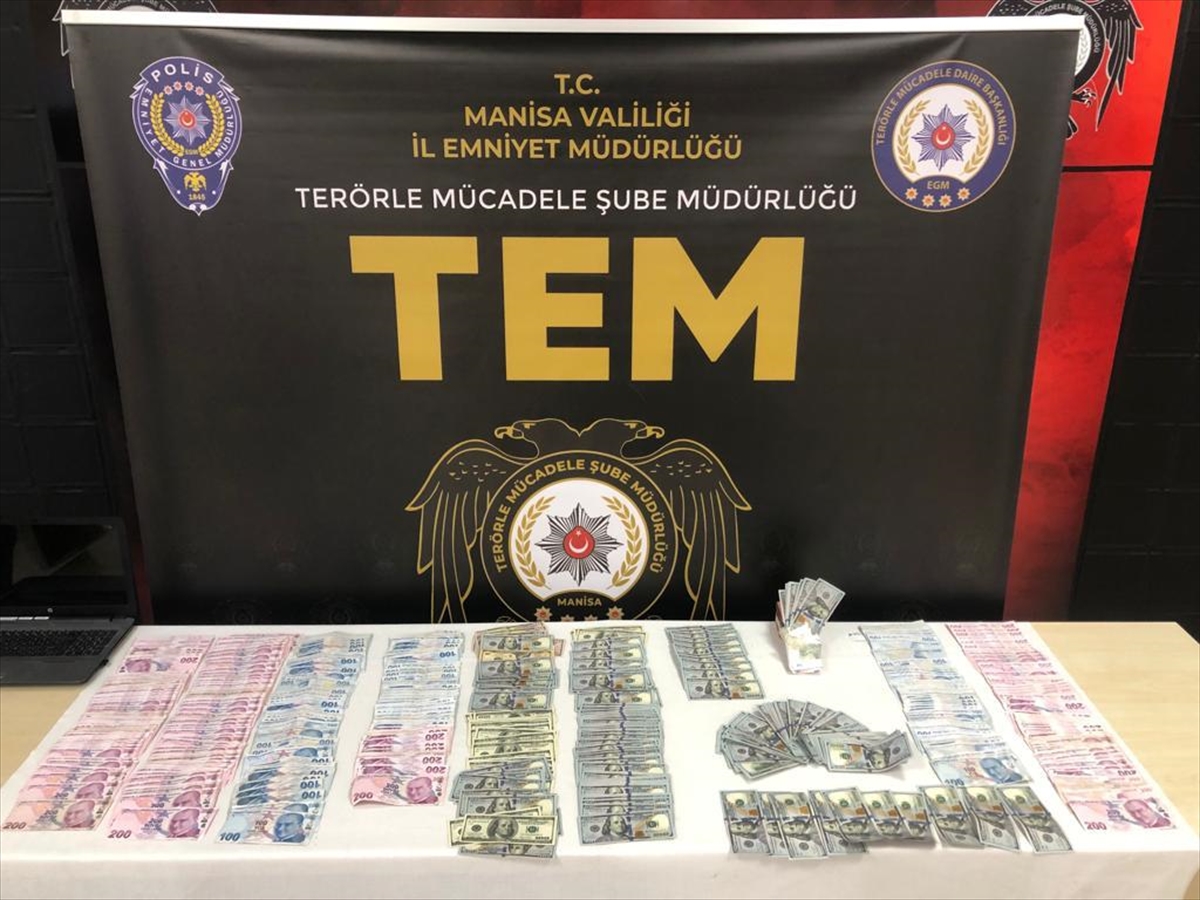 MANİSA (AA) – Manisa'da FETÖ'nün güncel kadın ve genç yapılanmasına