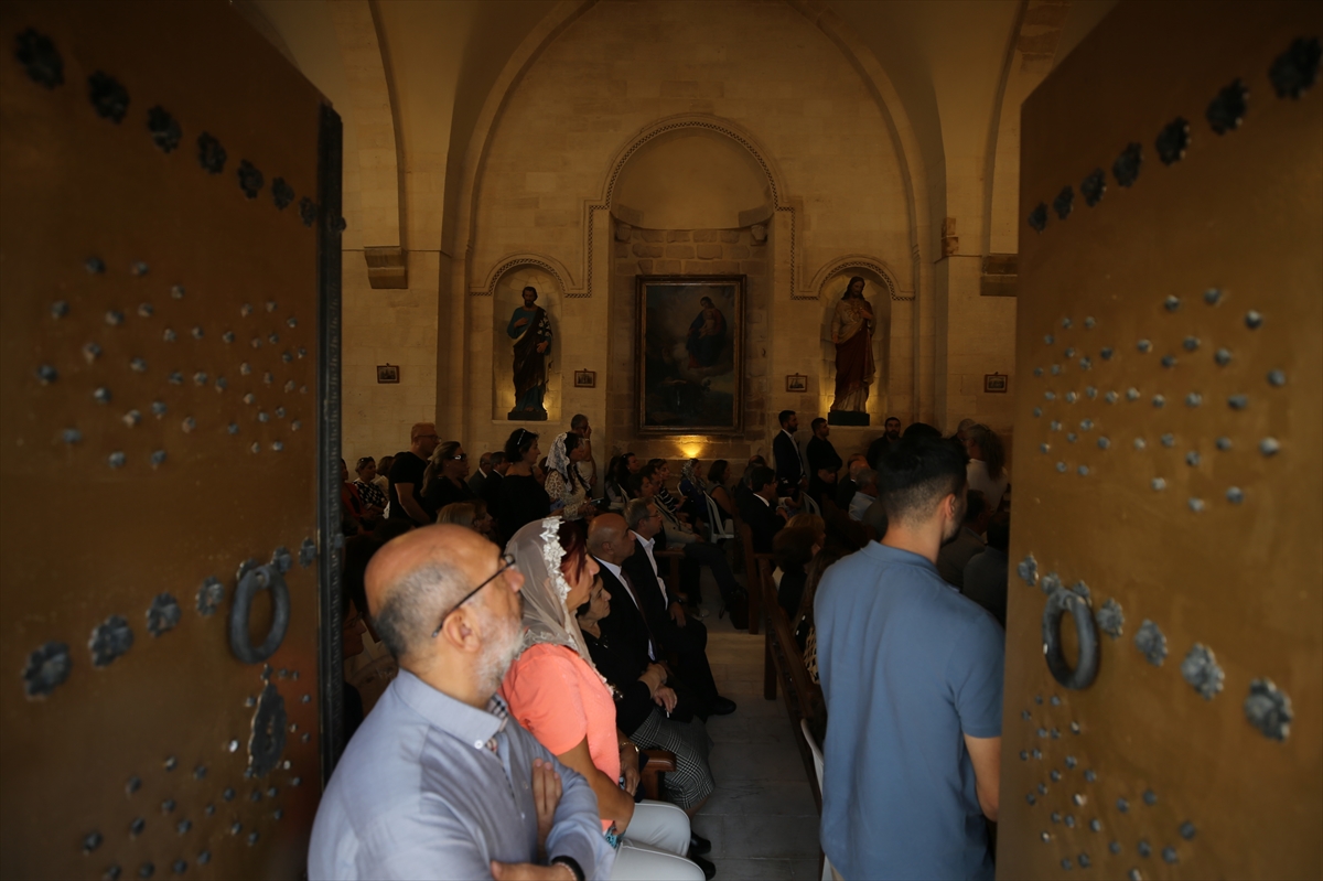 Mardin'de restore edilen tarihi Mor Efrem Kilisesi ibadete açıldı