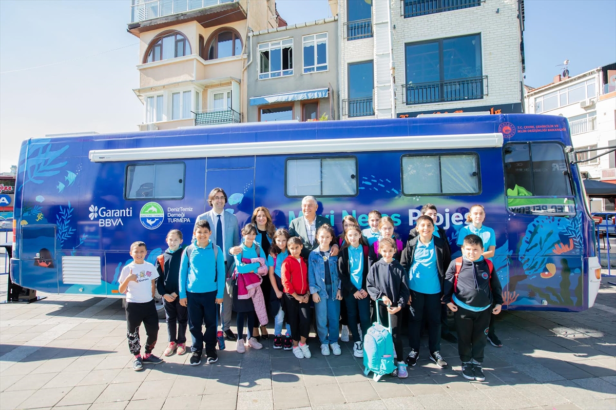 Mavi Nefes Projesi Eğitim Otobüsü'nün 2. yılında ilk durağı Sarıyer oldu