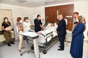 MERSİN (AA) – Mersin Valisi Ali Hamza Pehlivan, Mezitli ilçesindeki