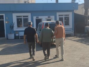 MUĞLA (AA) – Muğla'nın Fethiye ilçesinde dolandırıcılık operasyonunda yakalanan 3