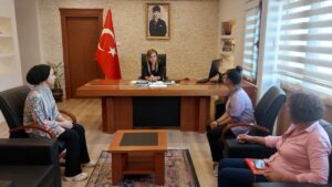 MUĞLA (AA) – Muğla'nın Ortaca ilçesinde, ailelerinin maddi imkansızlıkları ve