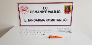 OSMANİYE (AA) – Osmaniye'nin Kadirli ilçesinde tarihi eser operasyonunda 88