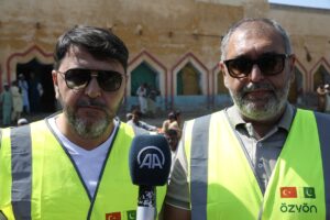 MİRO HAN (AA) – Pakistan'da eğitim alan Türk öğrencilerin kurduğu