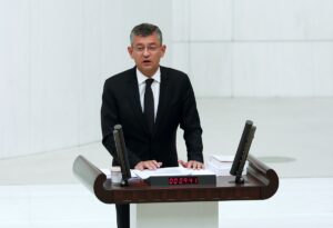 TBMM (AA) – CHP Grup Başkanvekili Özgür Özel, Amasra'da maden