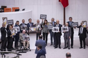 TBMM (AA) – TBMM Genel Kurulunda CHP, HDP ve İYİ