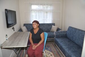 - Vali Mehmet Ali Özkan'ın talimatıyla başka bir eve yerleştirilen