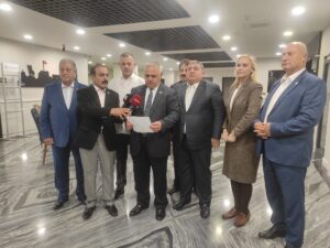 - "HDP Milletvekili Meral Danış Beştaş'ın Ankara'ya gelmek için 1000