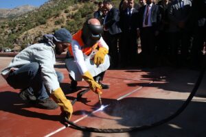 - "Birbirine entegre ulaştırma ve altyapı sistemleriyle Türkiye'mizi adeta baştan