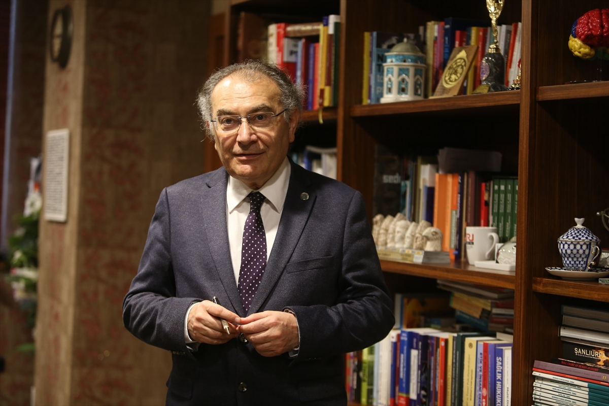 Üsküdar Üniversitesi Kurucu Rektörü ve Psikiyatrist Prof. Dr. Nevzat Tarhan:  “Yaşlılık beyinden başlıyor”