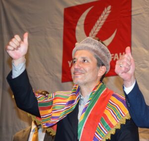 - "Şimdi kamuoyu da bizim gibi haklı olarak CHP'nin samimiyetini