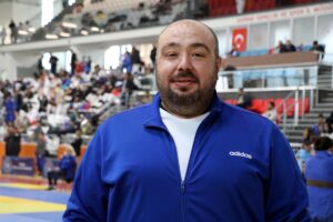 EDİRNE (AA) – Edirne'de 8 ülkeden 600 sporcunun katılımıyla düzenlenen