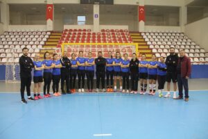 AMASYA (AA) – A Milli Kadın Hokey Takımı'nın Amasya'daki dördüncü