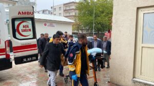 ADIYAMAN (AA) – Adıyaman'ın Kahta ilçesinde çıkan silahlı kavgada 1