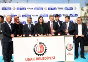 - "Üretim olmazsa ihracat, istihdam olmaz. Ekonomimiz büyümeye devam ediyor"