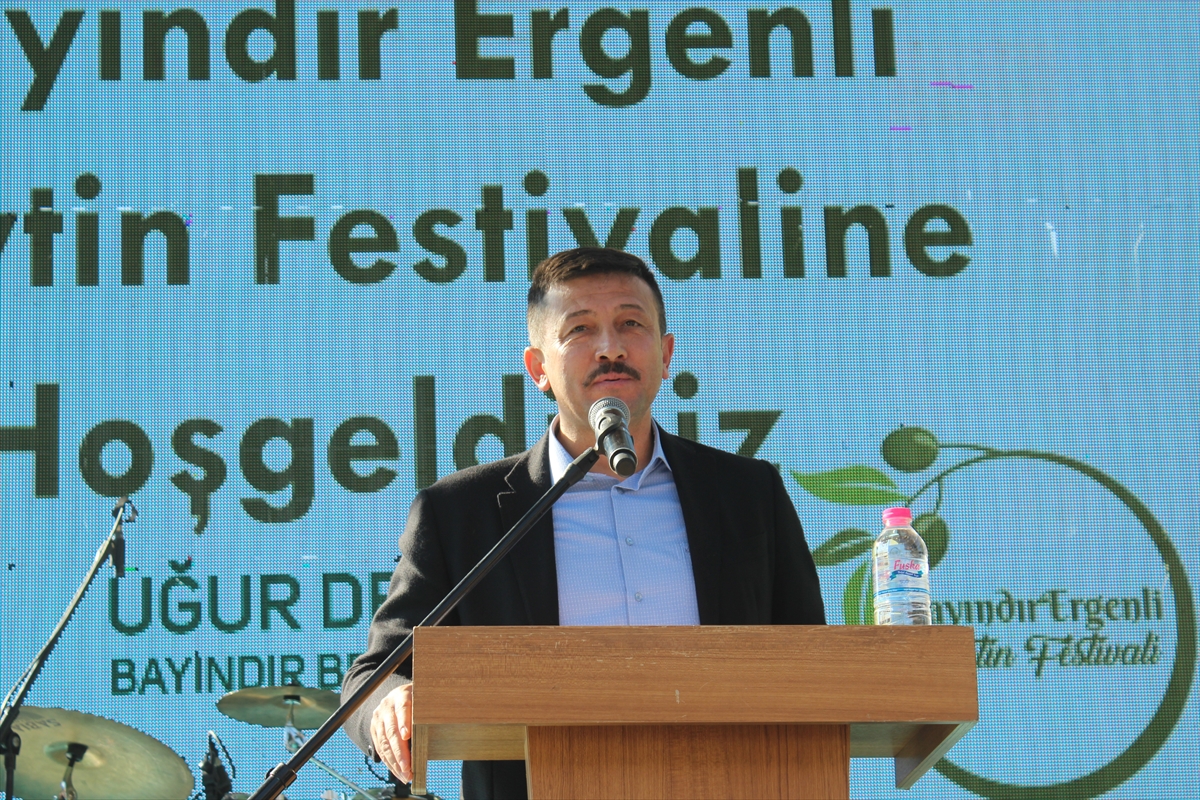 AK Parti'li Dağ, Zeytin Festivali'nde konuştu: