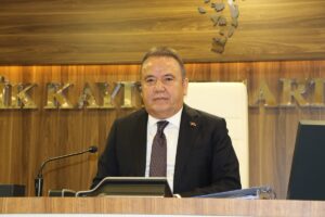 ANTALYA (AA) – Antalya Büyükşehir Belediyesinin gelecek yılki taslak bütçesi