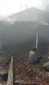 ANTALYA (AA) – Antalya'nın Gündoğmuş ilçesinde evde çıkan yangında 3