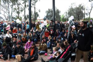 MELBOURNE (AA) – Avustralya’nın Perth kentinde arkadaşlarıyla okuldan eve yürürken