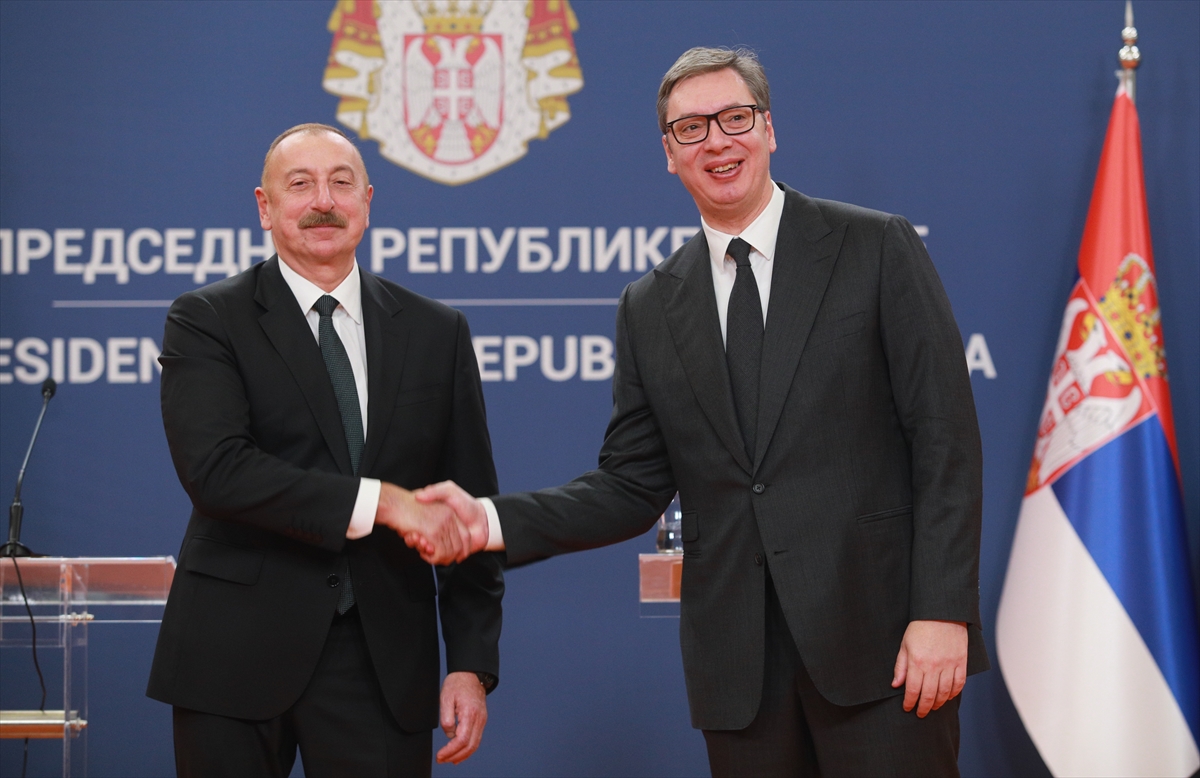 Azerbaycan Cumhurbaşkanı İlham Aliyev Sırbistan'a resmi ziyaret gerçekleştirdi