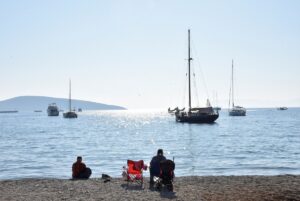 MUĞLA (AA) – Muğla'nın Bodrum ile Fethiye ilçesinde, güneşli havayı