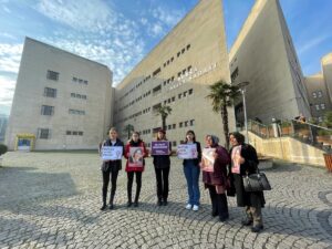 BURSA (AA) – Bursa'da ayrıldığı kız arkadaşını para meselesi yüzünden