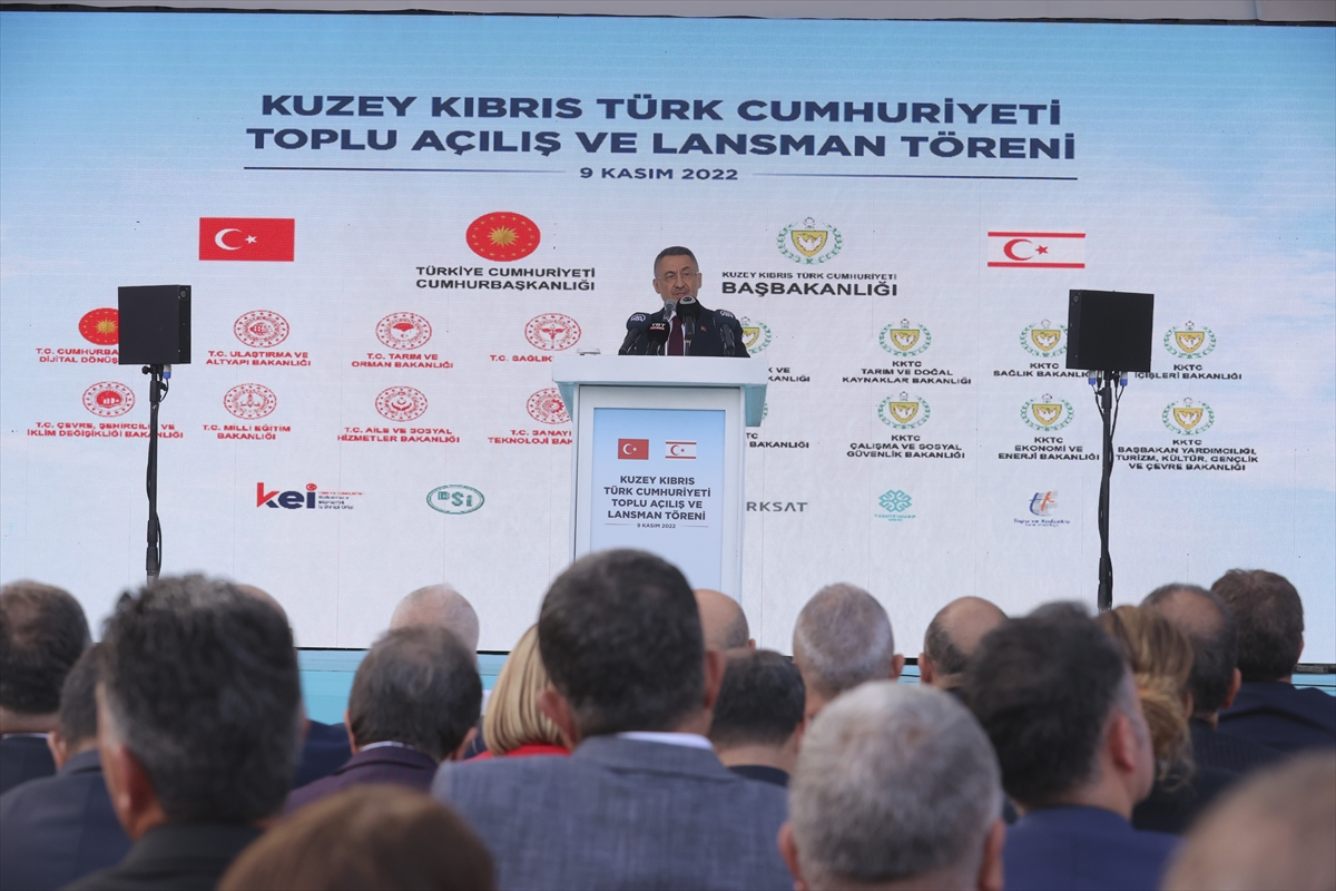 Cumhurbaşkanı Yardımcısı Oktay, KKTC'deki toplu açılış ve tanıtım töreninde konuştu: