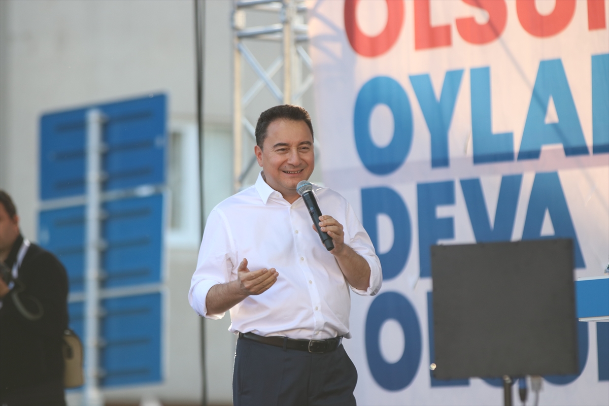 DEVA Partisi Genel Başkanı Babacan, Denizli'de vatandaşlara seslendi: