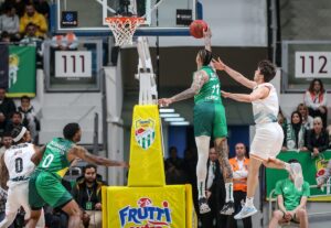- Frutti Extra Bursaspor: 86 - Ratiopharm Ulm: 90