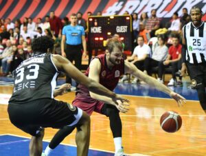 - Gaziantep Basketbol: 76 - Beşiktaş Emlakjet: 82