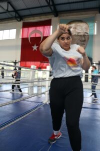 KASTAMONU (AA) – BİLAL KAHYAOĞLU – Genç Kadın Boks Milli