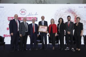 İSTANBUL (AA) – HIV ile ilgili farkındalık yaratmak için hekimler,