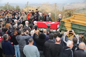 HATAY (AA) – Irak'ın kuzeyinde terör örgütü mensuplarının üs bölgesine