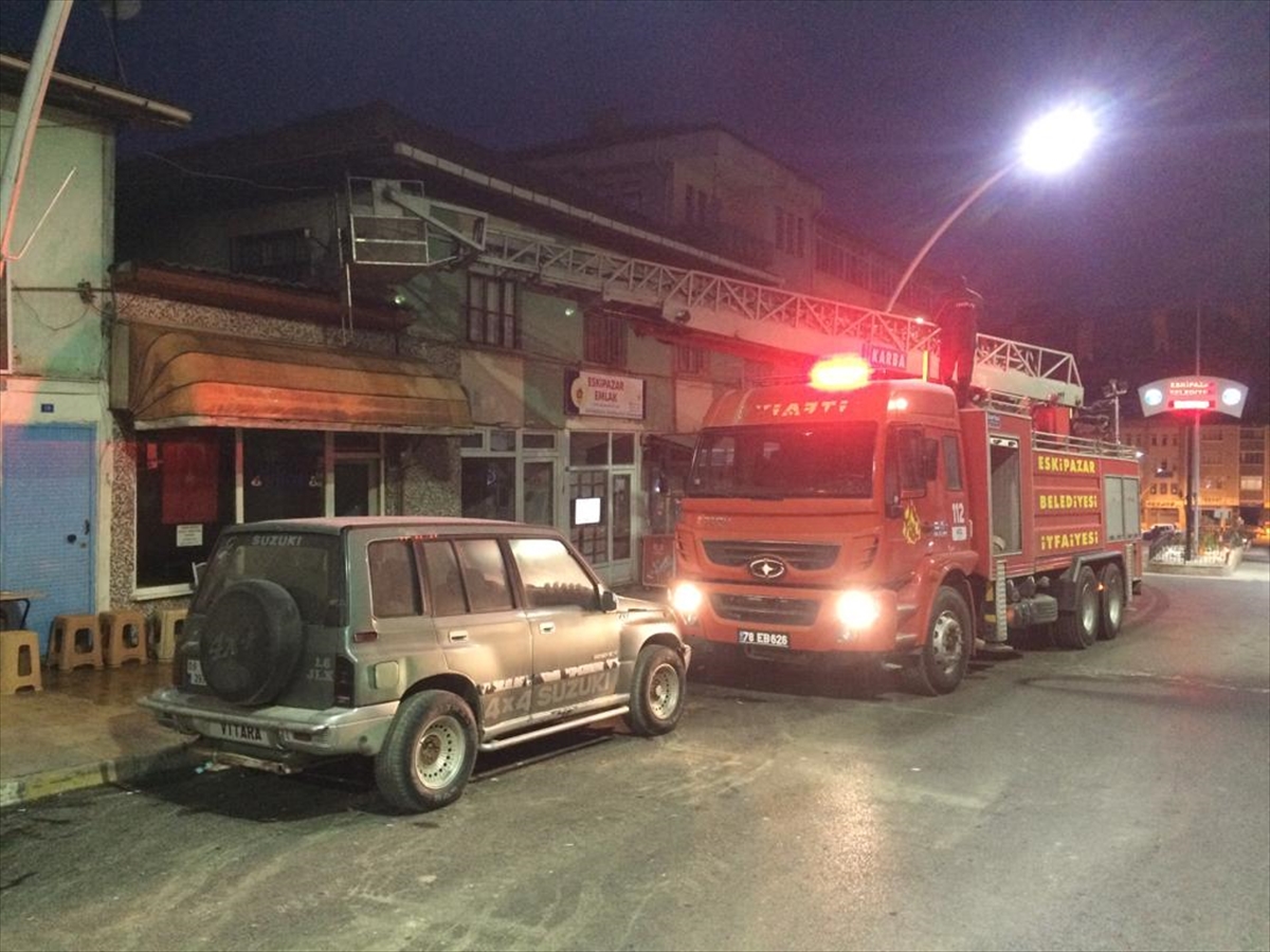 Karabük'te iş yerinde çıkan yangın hasara yol açtı