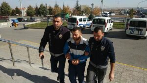 KARAMAN (AA) – Karaman'da tartıştığı hemşireyi tabancayla vurduktan sonra intihar