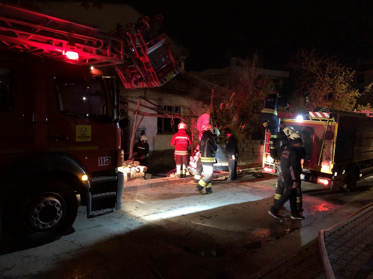 Konya'da müstakil evde çıkan yangın hasara yol açtı