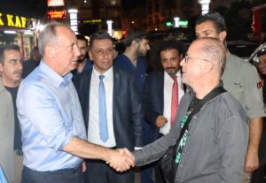 - "Neden aday belirleyemediler? Yıpranırmış. Erdoğan 20 senedir aday, yıpranmıyor.