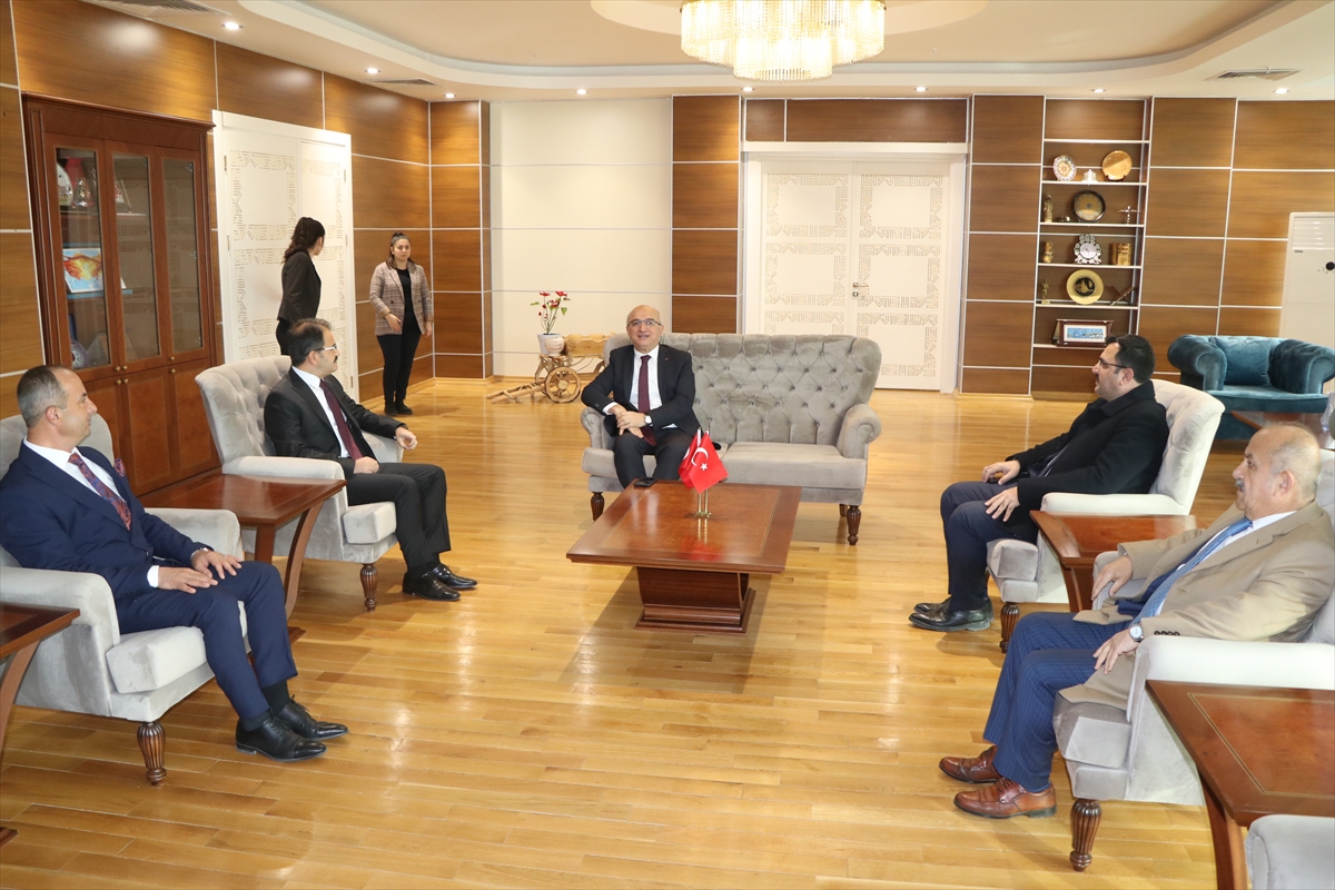 Milli Eğitim Bakan Yardımcısı Şensoy, Çankırı'da ziyaretlerde bulundu