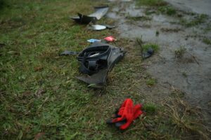 ORDU (AA) – Ordu'da yol kenarındaki çöpleri toplayan temizlik işçisi,