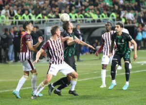 - Sakaryaspor: 4 - Beyçimento Bandırmaspor: 2