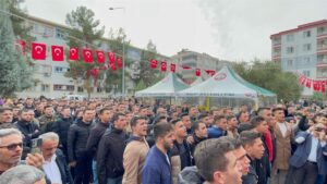 - Pençe-Kilit Operasyonunda şehit düşen Piyade Teğmen Duabey Onur Öztürkmen'in