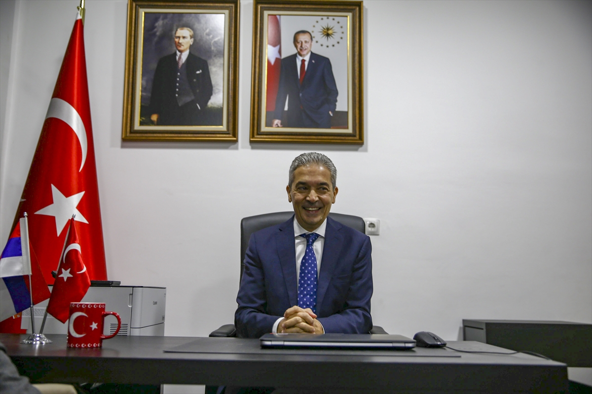 Sırbistan'daki Niş Konsolosluğu Türk vatandaşlarının sorunlarının çözümüne yardımcı oluyor