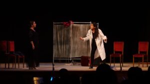 - İstanbul Tiyatro Festivali kapsamında Beyoğlu Ses Tiyatrosu'nda gerçekleştirilen performansta