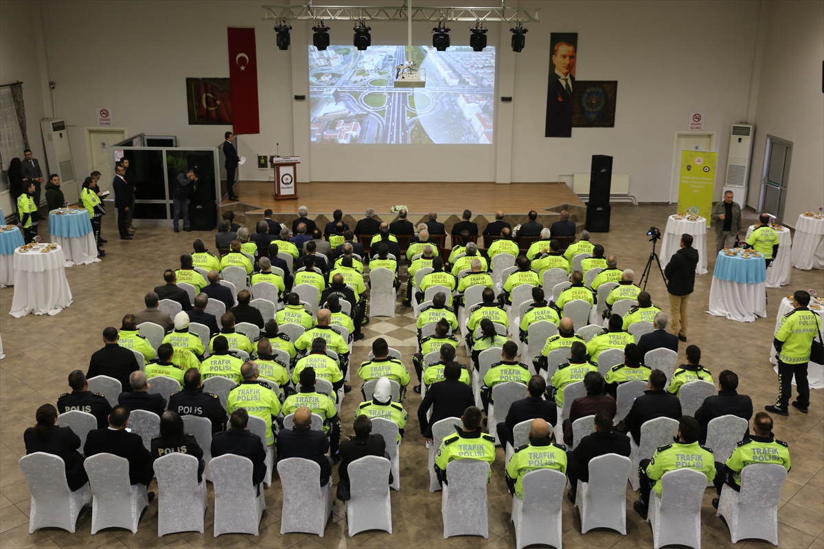 Trafik Birim Amirleri Bölge Değerlendirme Toplantısı Konya'da başladı