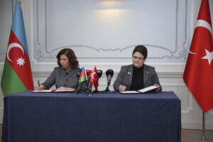 - İş birliği protokolüne Aile ve Sosyal Hizmetler Bakanı Derya