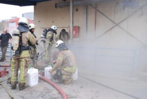 İSTANBUL (AA) – İstanbul Tuzla'da, bir iş merkezinin deposunda çıkan