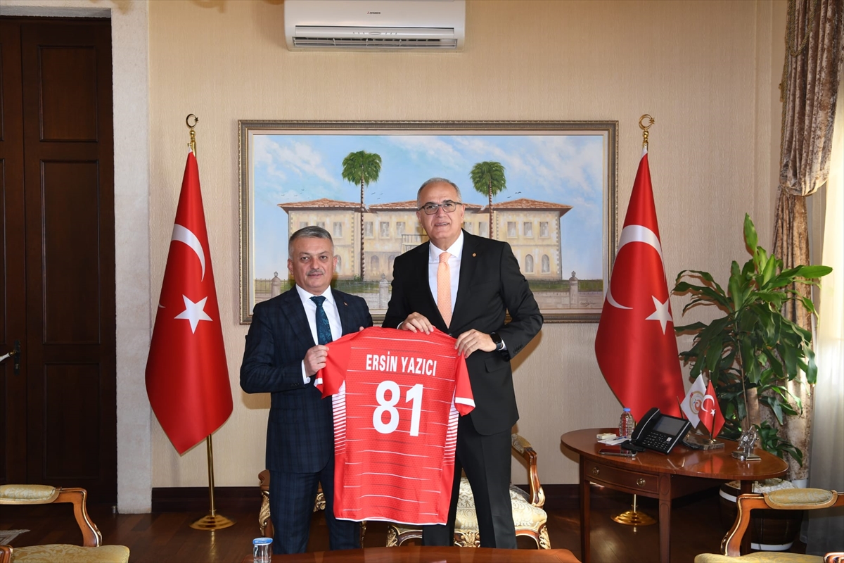 TVF yönetimi Antalya'da ziyaretlerde bulundu